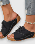 Saskia – Vintage Style Sandals