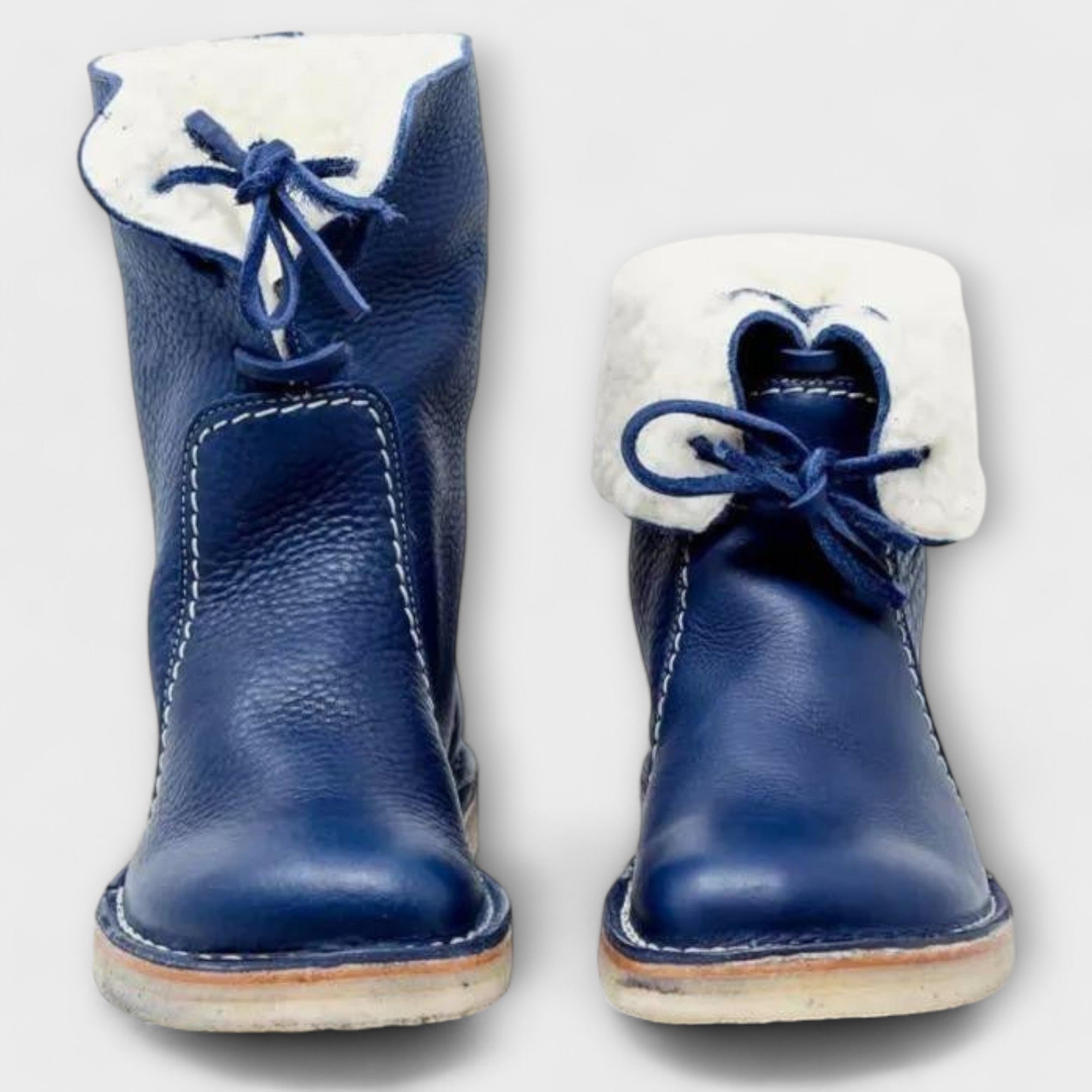 Waterproof boots with wool lining