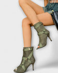 Elegant high-heeled sandals with open toes