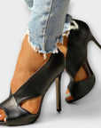 Trendy orthopedic sandals with elegant heels