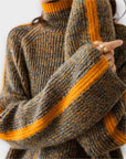 Breseis - Vintage Turtleneck Sweater