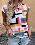 Chloe - Short-Sleeved Blouse