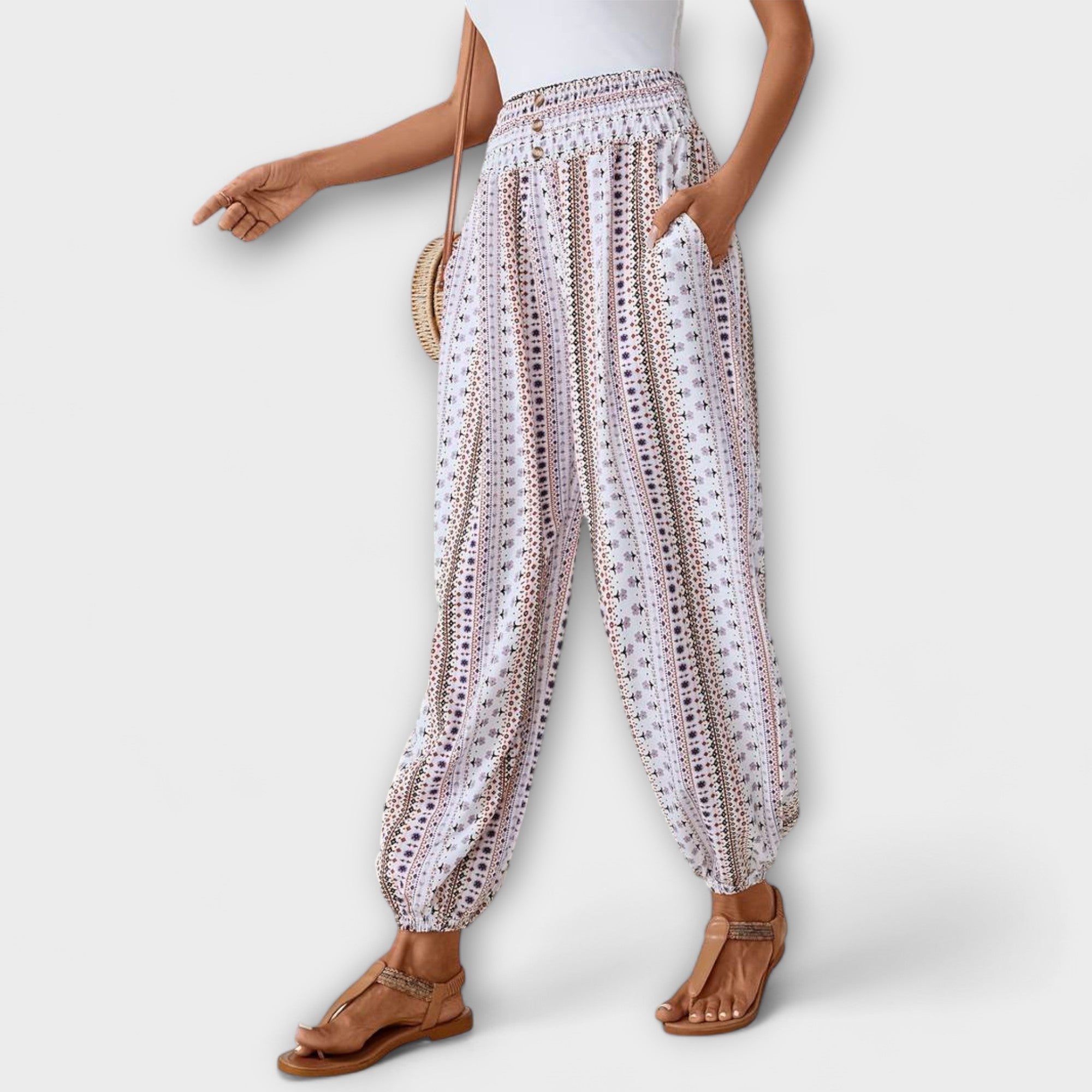 Scarlett - Tights with Ethnic Pattern