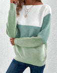 Clara - Elegant three-color patchwork sweater