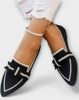 Flat Women's Shoes With Knotted Design