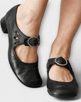 Paulina - The Unique and Comfortable Leather Sandal