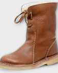 Waterproof boots with wool lining