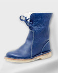 Waterproof boots with wool lining