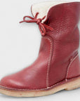 Waterproof boots with wool lining