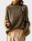 Breseis - Vintage Turtleneck Sweater