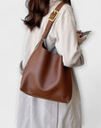 Lora. – Elegant Leather Shoulder Bag