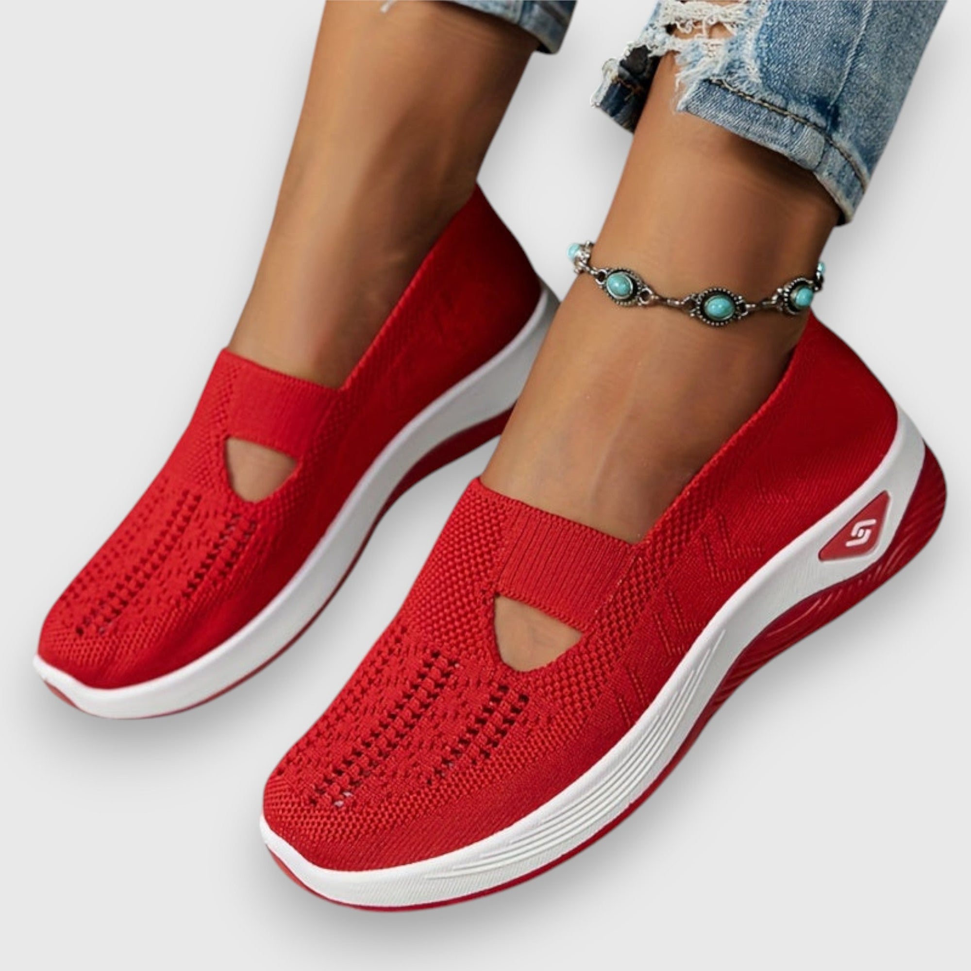 Greta – Orthopedic Slip-On Sneaker
