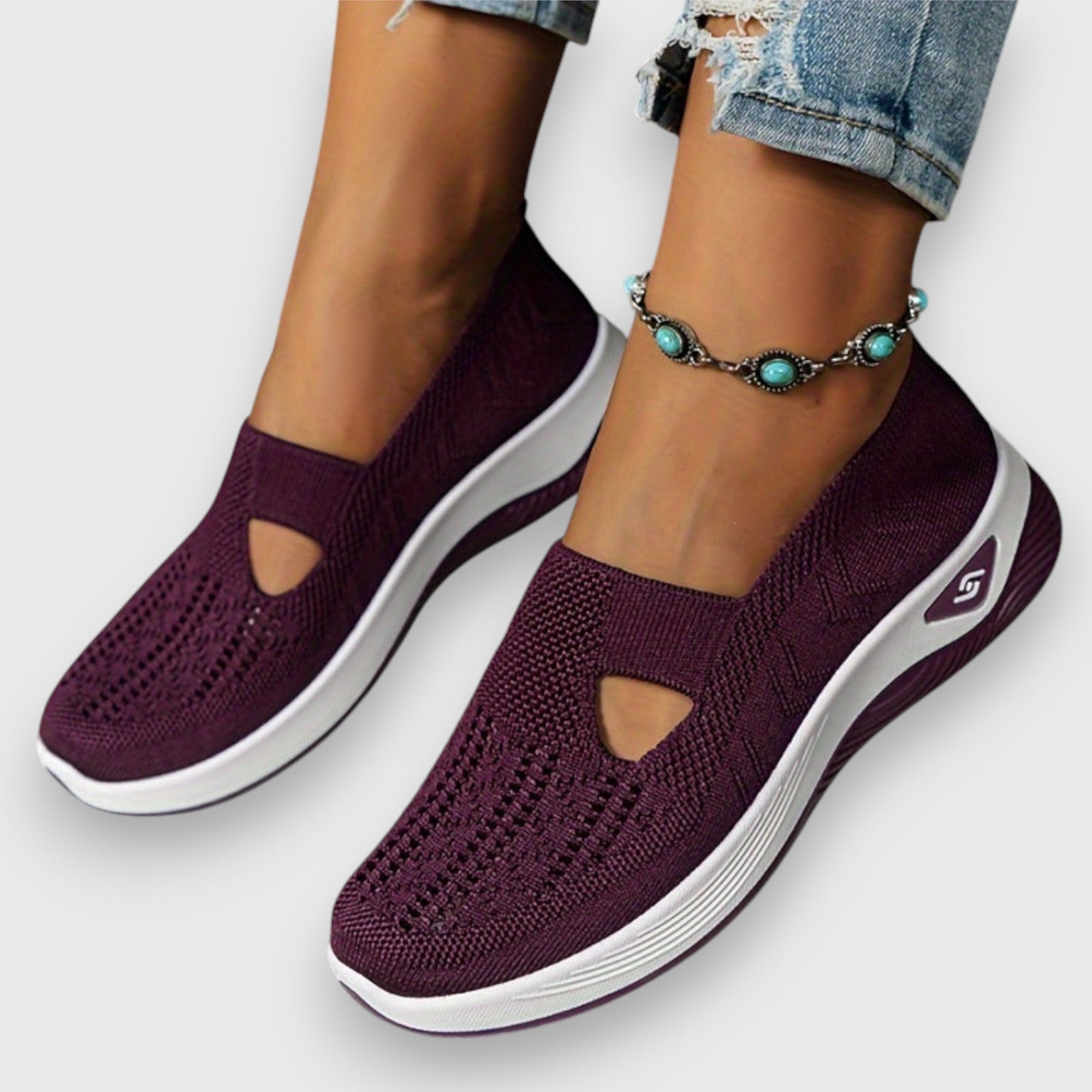 Greta – Orthopedic Slip-On Sneaker