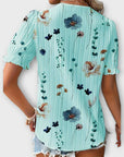Emily - Fashionable Blouse with V-Neck