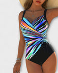 Fashionable highly elastic swimsuit with crisscross front detail