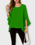 Aria - The perfect spring blouse with a round neckline