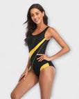 Sporty one-piece swimsuit with back cutout