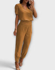 Irmelin – Elegant Set with Top and Pants
